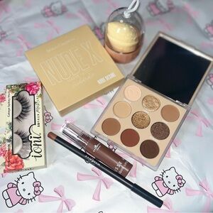 Nude X Eyeshadow Palette by